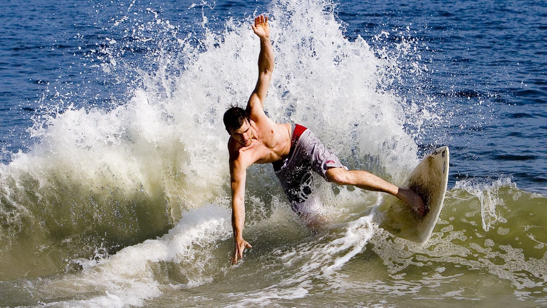 包装工外接手连续破防，球队锁定季后赛资格，【包装工 】